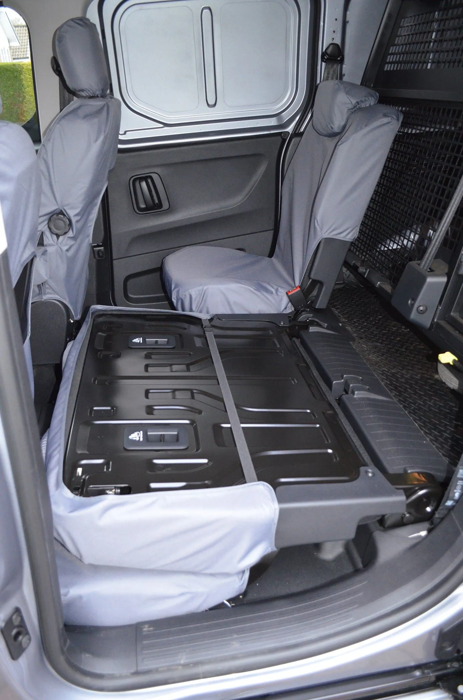 Fits Fiat Doblo 2022  Rear Seat Covers