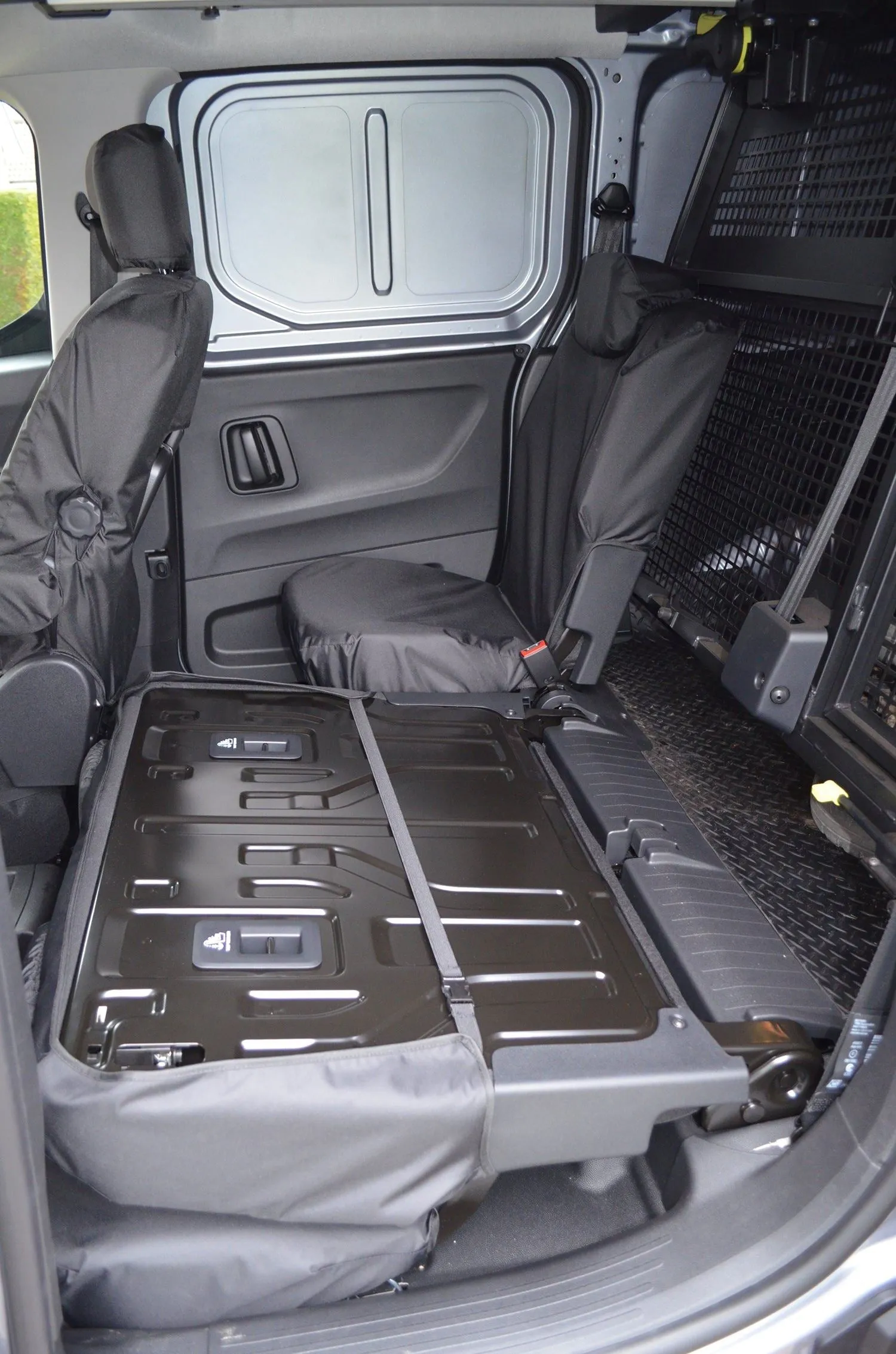 Fits Fiat Doblo 2022  Rear Seat Covers