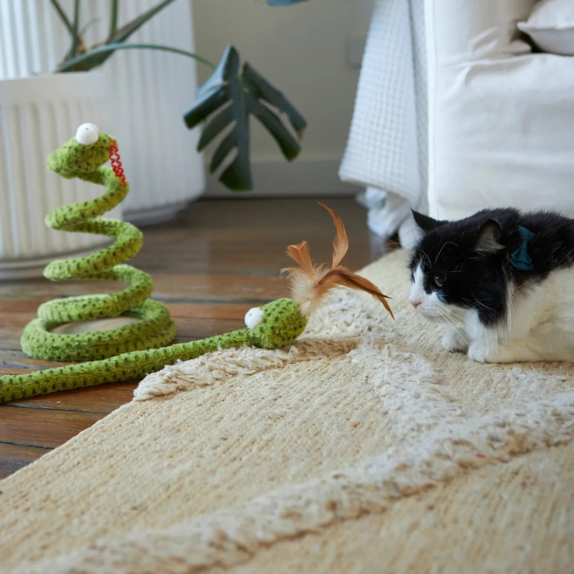 Kazoo Spotty Snake Play and Chase Wand Cat Toy