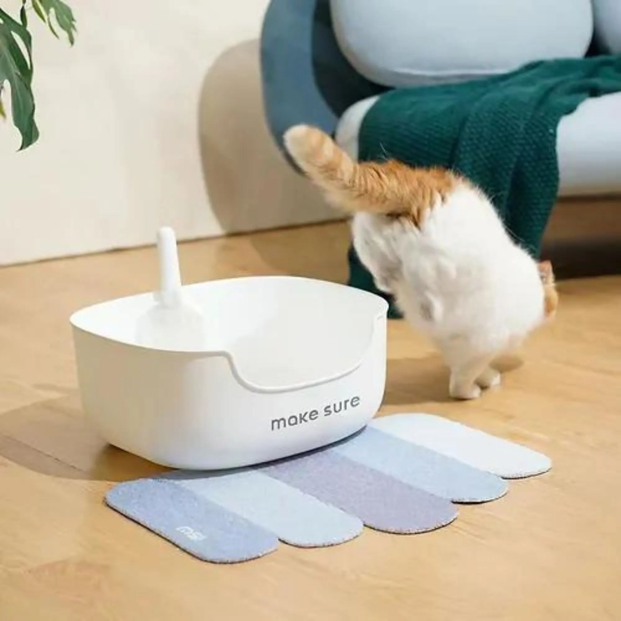 Makesure Open Cat Litter Tray and Mat White