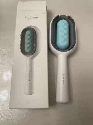 Nopisen Pet Brush, a professional pet grooming tool suitable for long and short haired pets